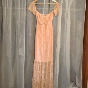 NWOT Lace off the shoulder mermaid maternity dress
